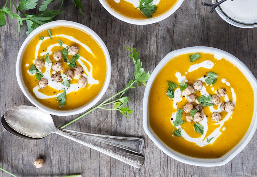 Winter Squash Soup with Tahini and Za'atar Chickpea Croutons (Recipe) | FOOD MATTERS®