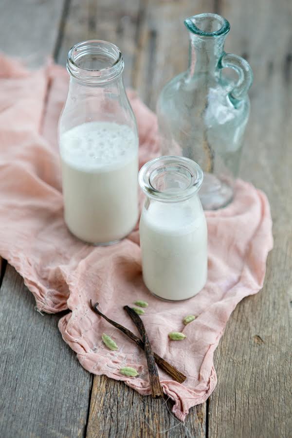 Cashew, Cardamom & Vanilla Milk | FOOD MATTERS®