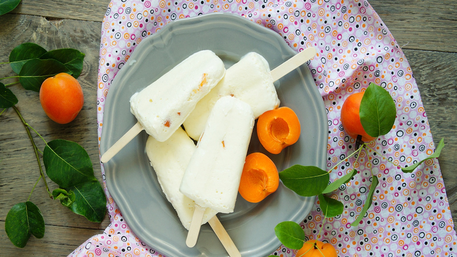 Peach Lavender Popsicles