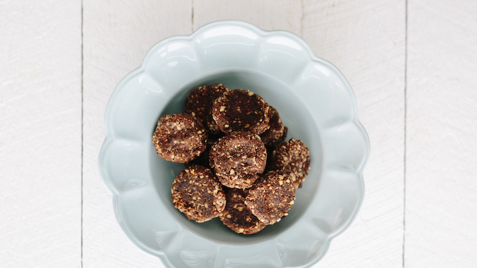 Simple Macadamia Cookies