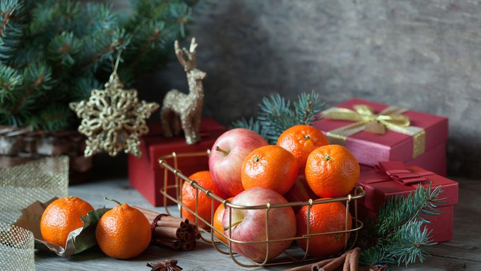 14 Healthy & Useful Christmas Gift Ideas!