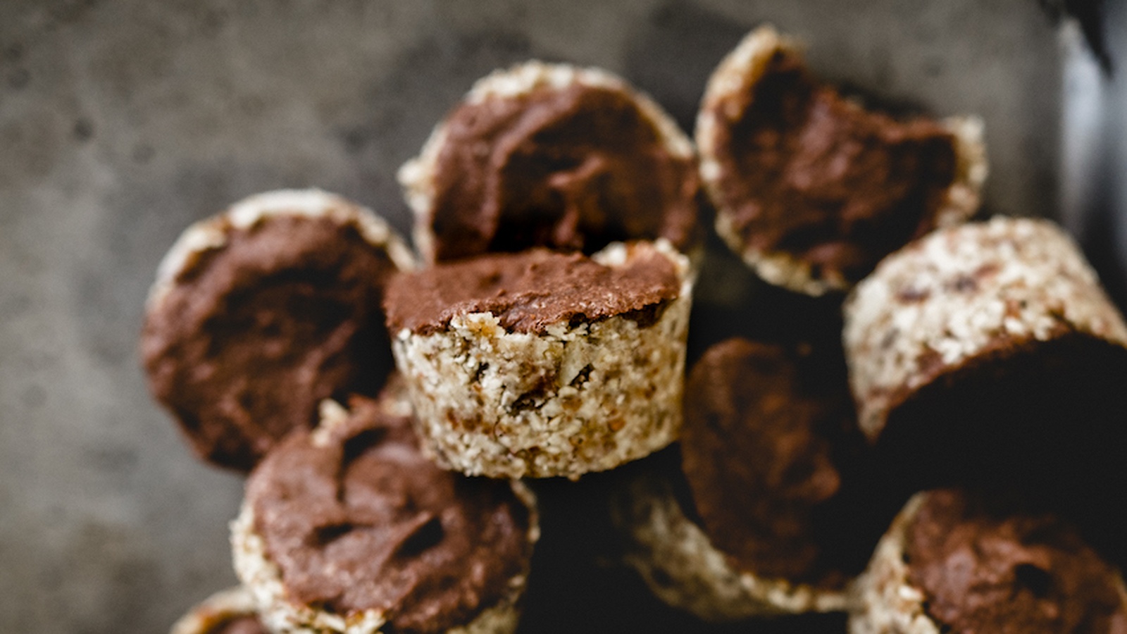 No-Bake Salted Caramel Cups