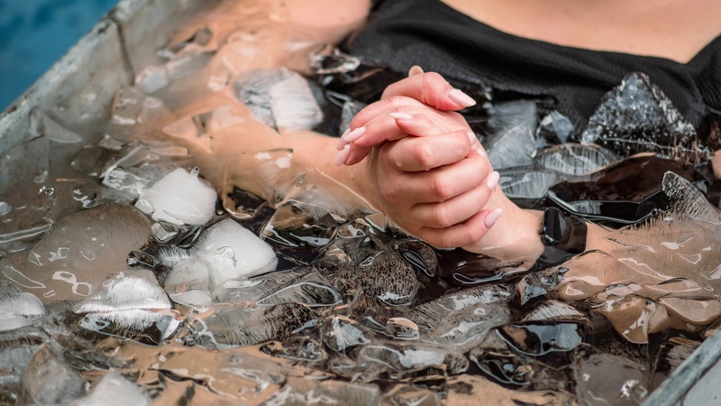 What’s the Hype With Cold Plunges?