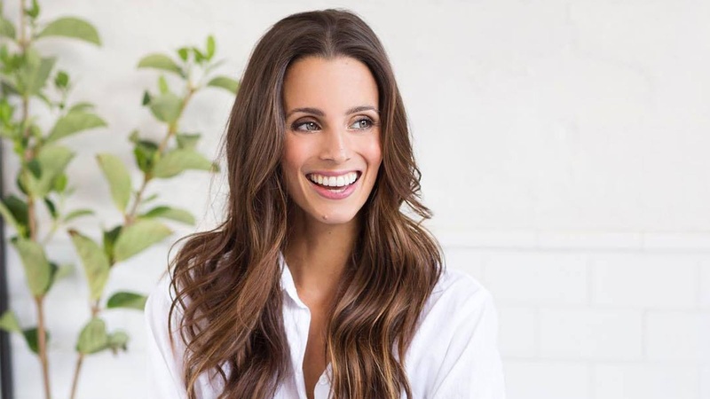 Episode 13: Learn to Love Yourself, Overcome Fear & Rebuild Your Health with Melissa Ambrosini