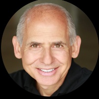 Dr. Daniel Amen