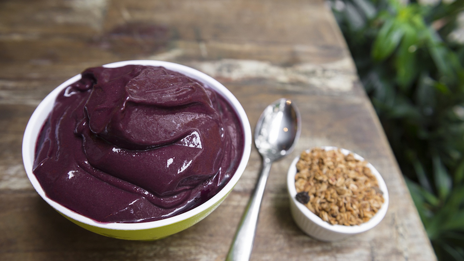 7 Powerful Health Benefits Of Acai Berry