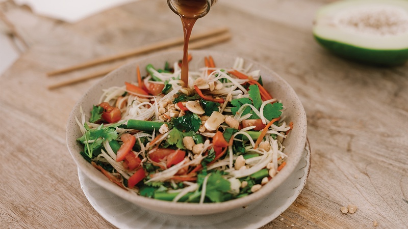 James’s Green Papaya Salad