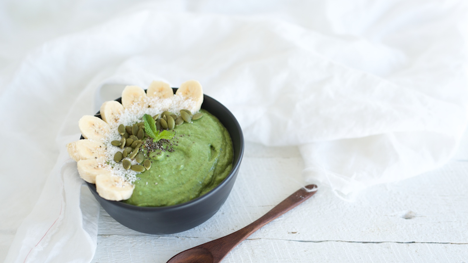 Green Goddess Bowl With Superfood Greens