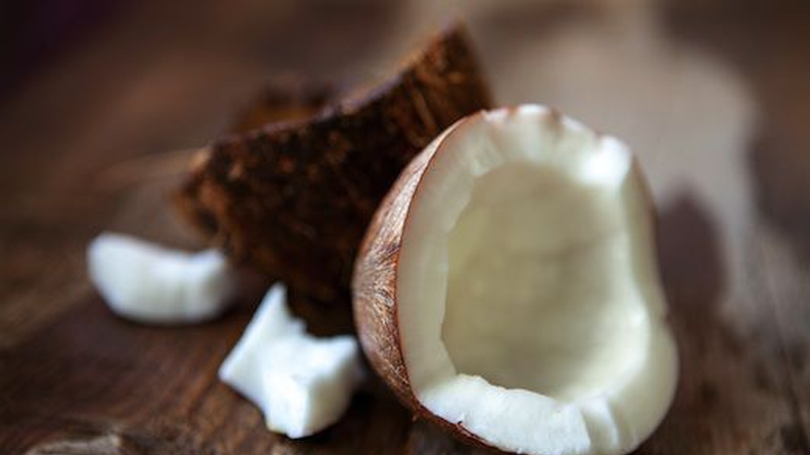 10 Great Reasons You Should be Using Coconut Oil!