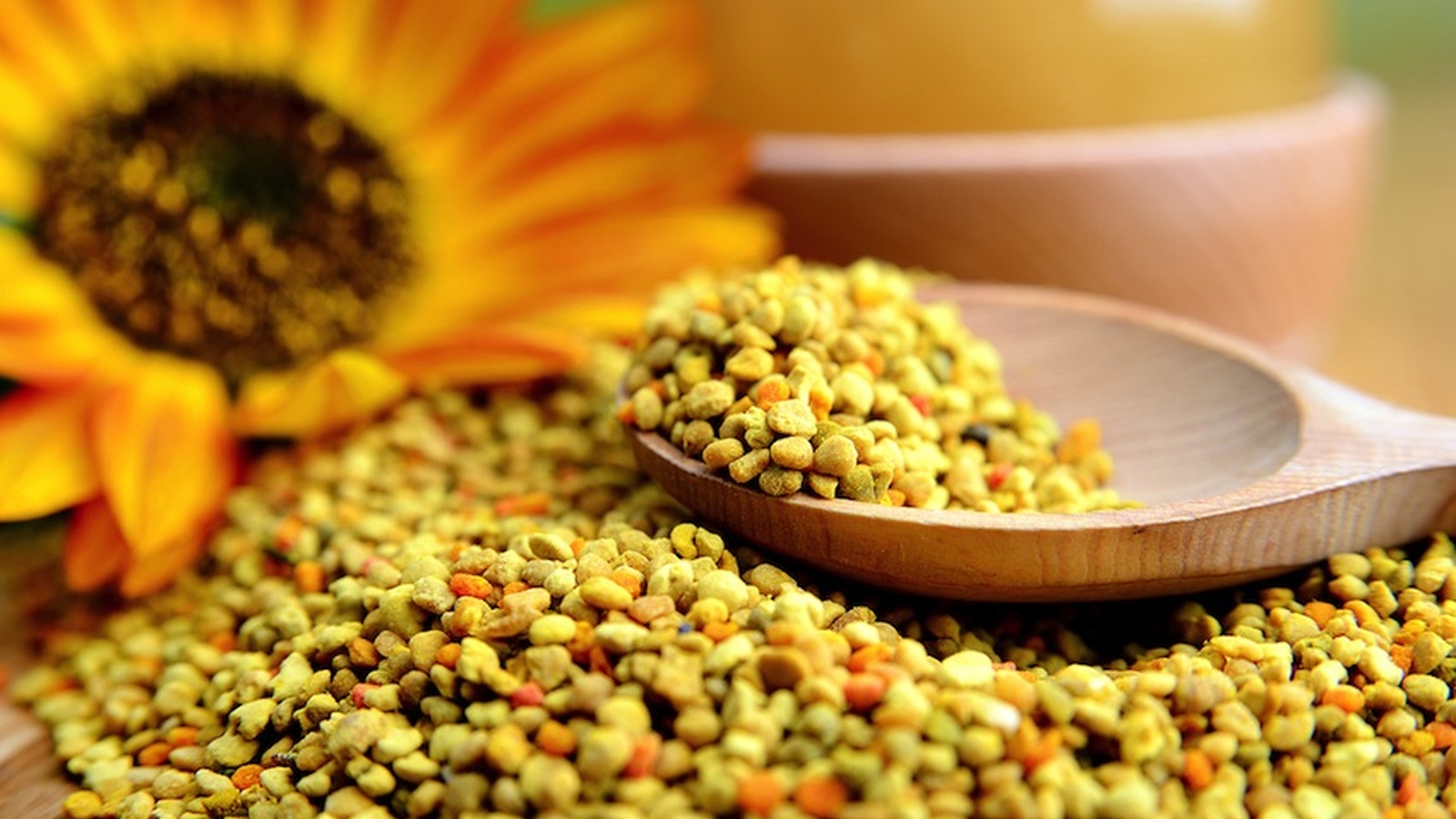 Bee Pollen Benefits