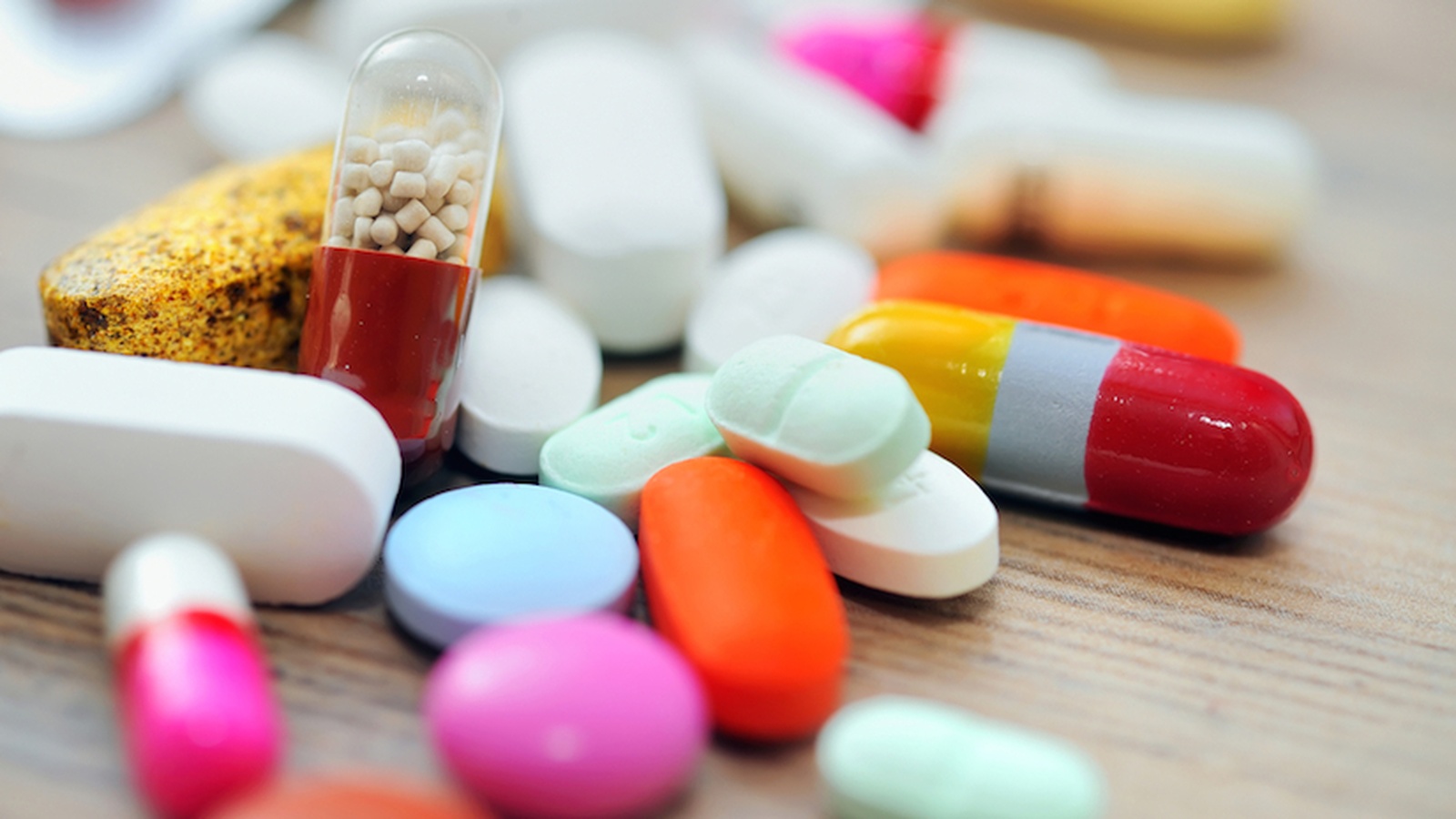 Doctors 'forced' to overprescribe antidepressants