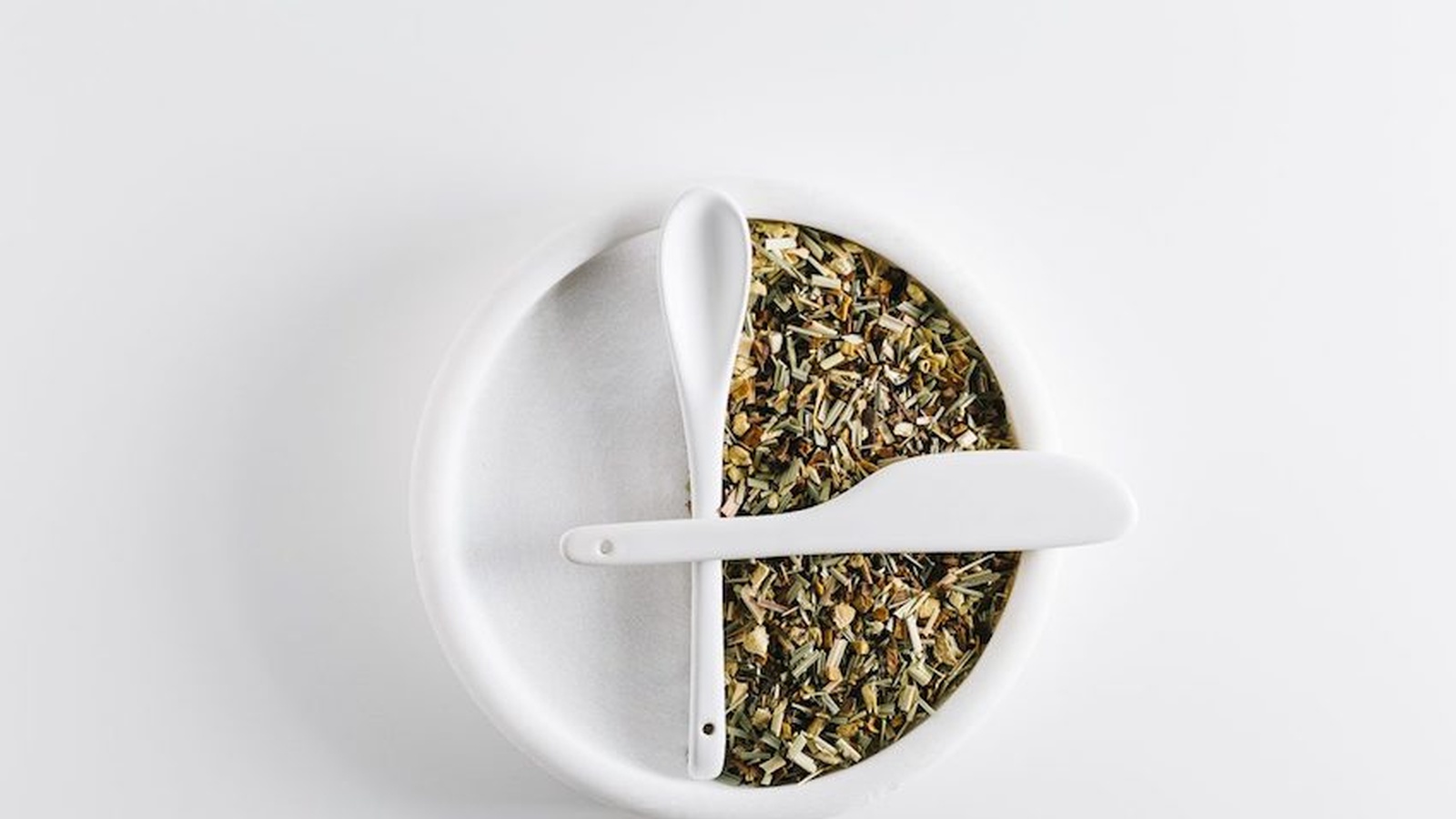 4 Soothing Teas For the Nervous System