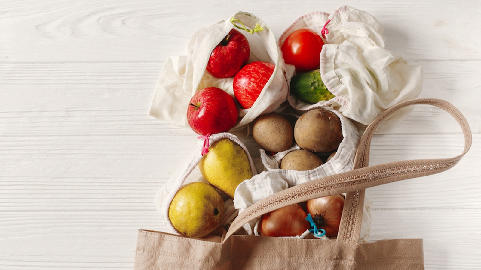 UK’s First Plastic-Free Supermarket Zone & How You Can Help