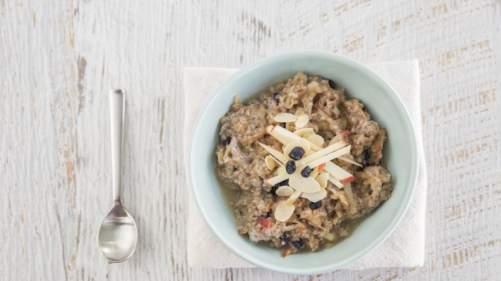 Chia, Cinnamon & Apple Bircher Bowl