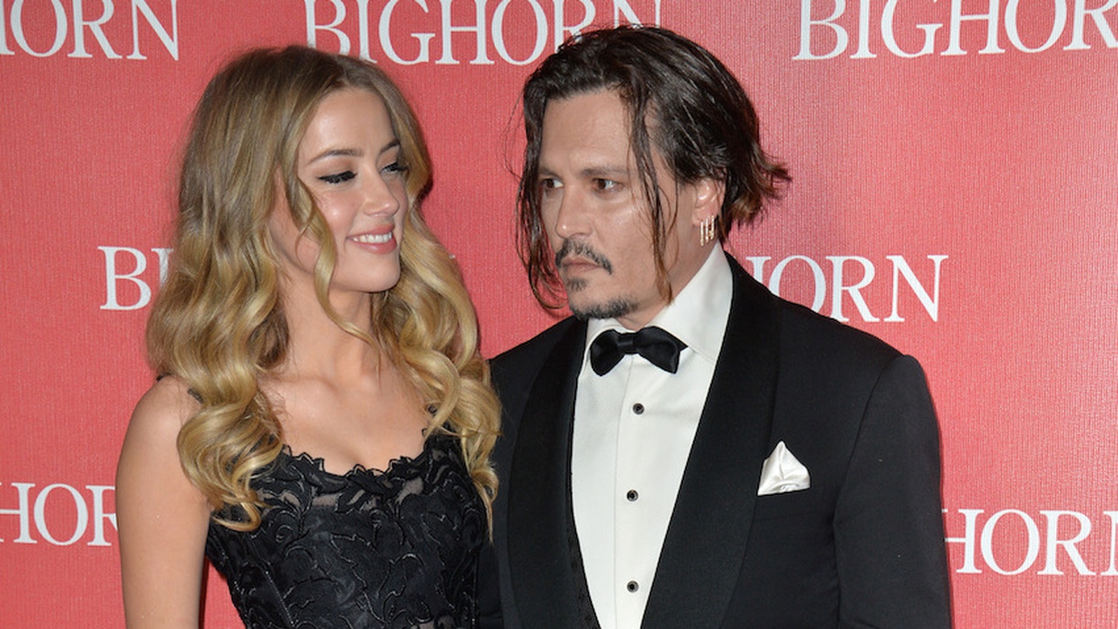 Four Celebrities (Including Johnny Depp) With Health Problems Just Like Us! 