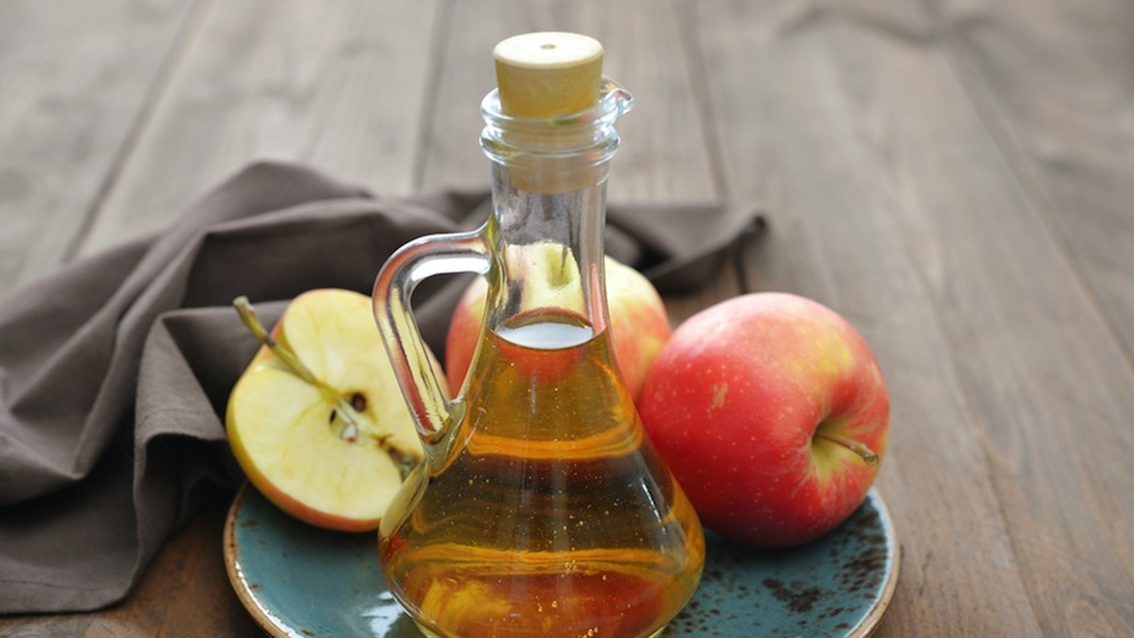 Apple Cider Vinegar - The Wonder 'Drug' of Yesterday and Today