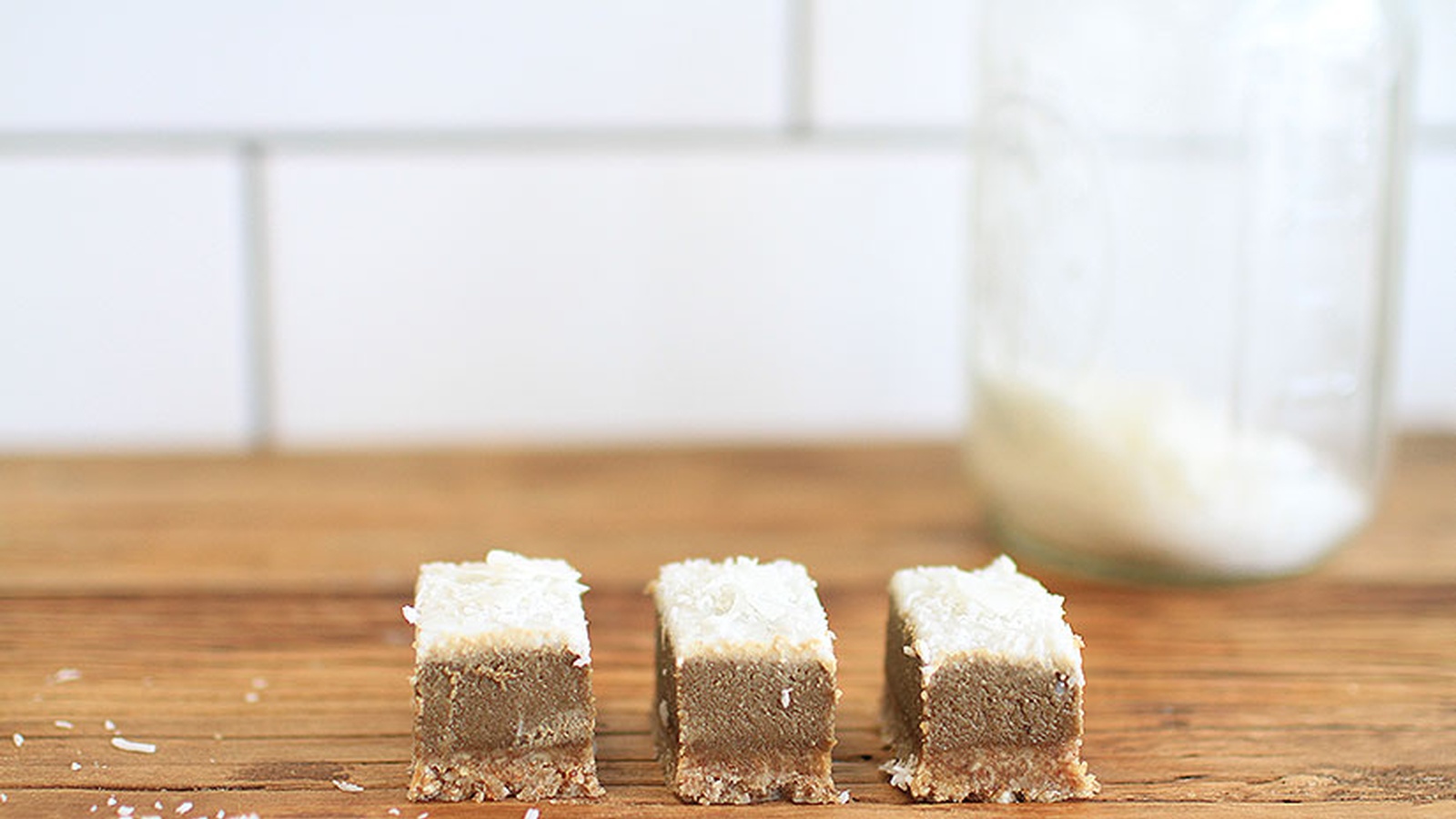 Raw Vitamin C & Ginger Slice (Recipe)