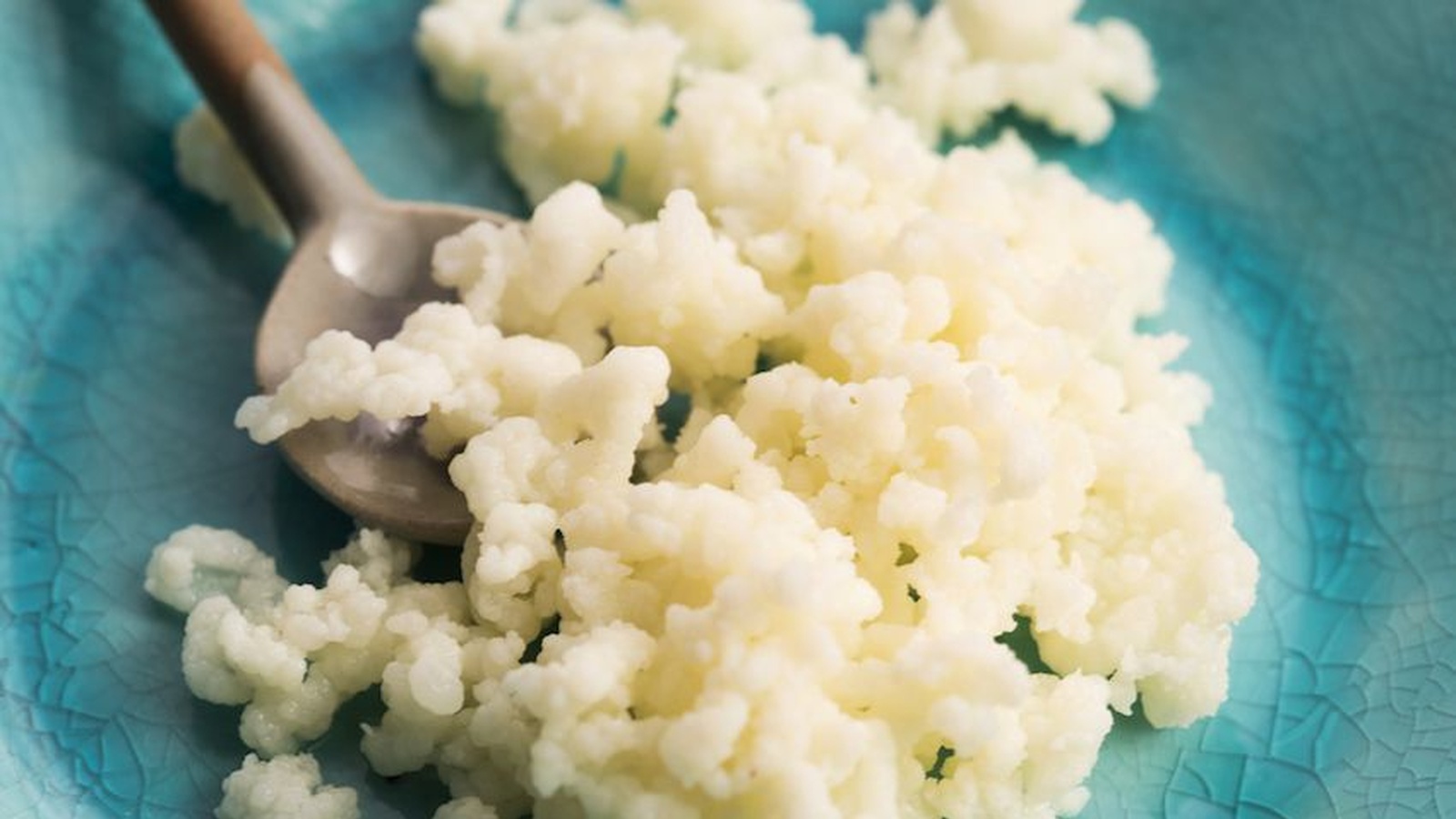 Kefir: What Is It And Why Should You Use It
