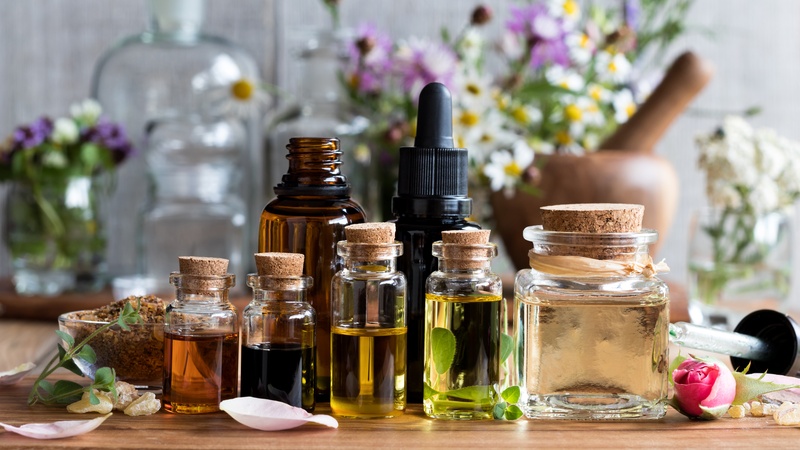 Top Essential Oils for Everyday Wellness