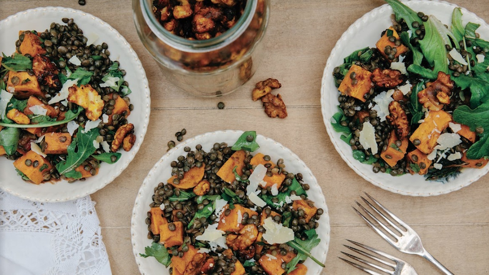Spiced Sweet Potato, Puy Lentils, and Rocket with Honey-Roasted Walnuts