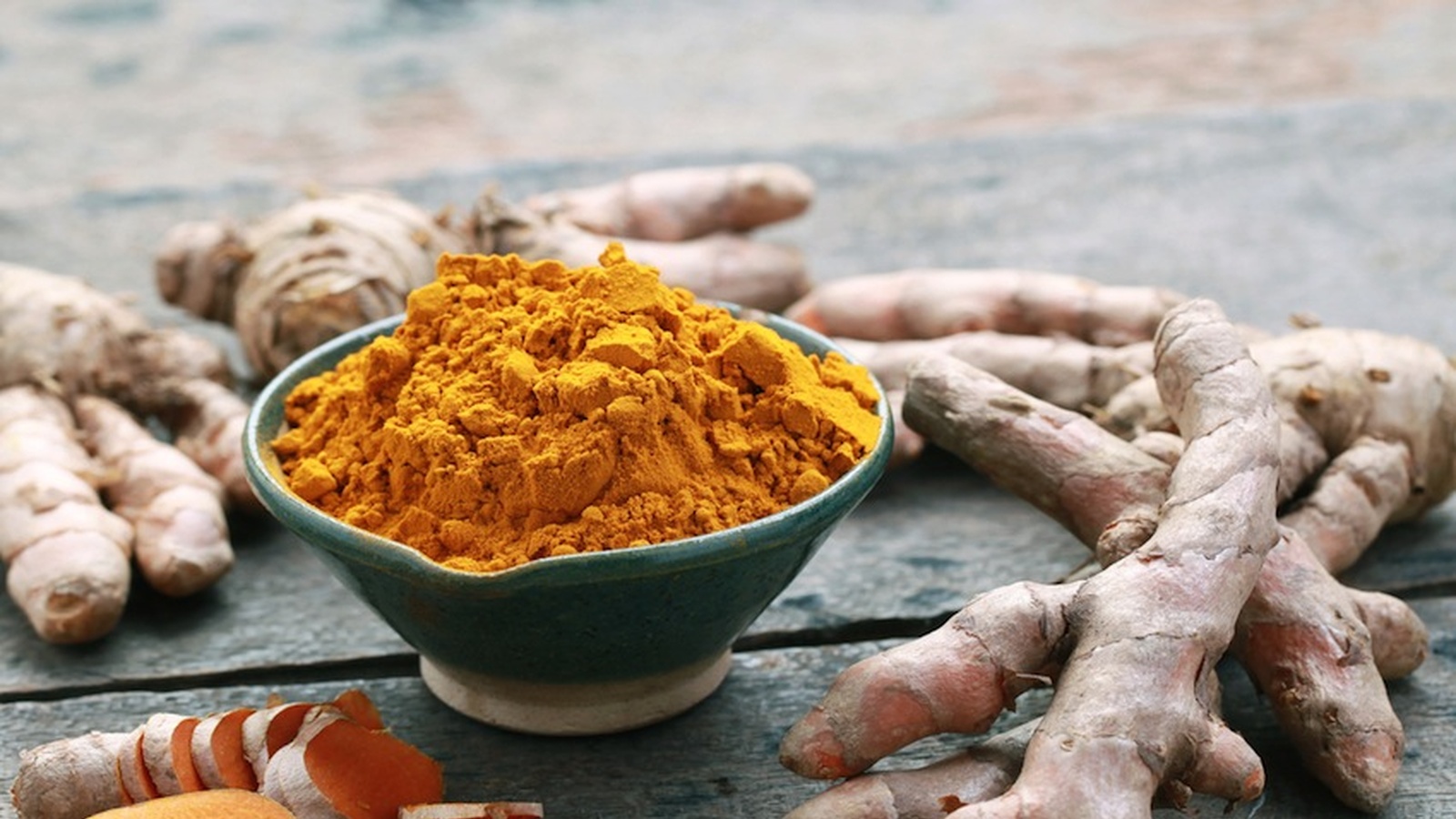 5 Turmeric Benefits and Delicious Ways to Use It