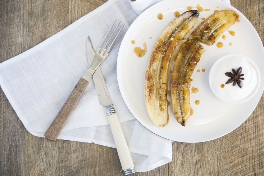 Spiced Caramelized Bananas With Coconut Yogurt | FOOD MATTERS®