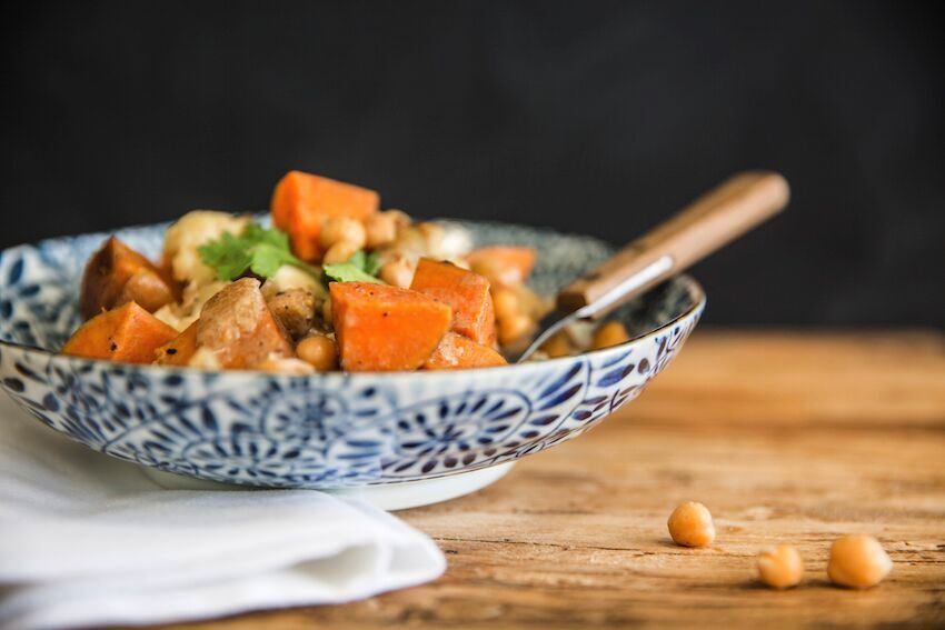 Coconut, Chickpea & Cauliflower Curry | FOOD MATTERS®