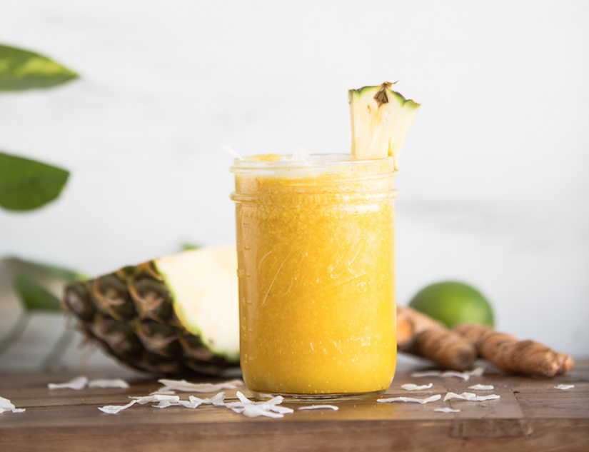 Raw Food That Matters For Your Health And Wellness-Pineapple & Turmeric Anti-Inflammatory Smoothie