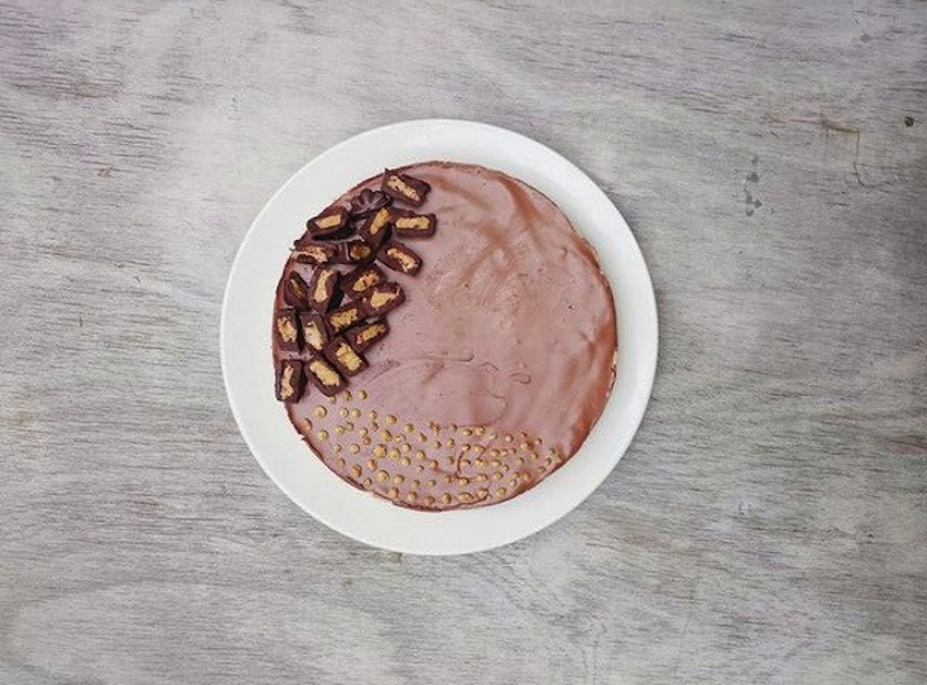 Raw Peanut Butter Cup Cheesecake | FOOD MATTERS®
