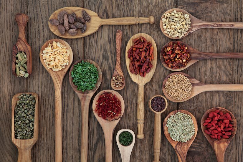 The Ultimate Guide To Superfoods (Infographic)