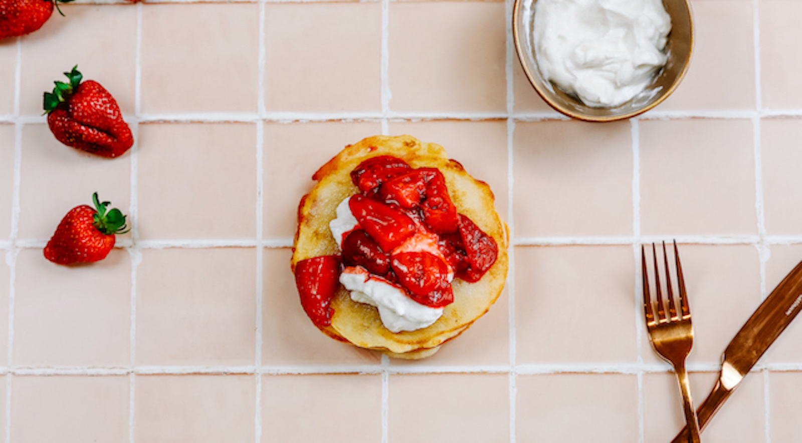 Gluten-Free Vegan Pancakes with Seasonal Fruit & Coconut Yogurt | FOOD MATTERS®