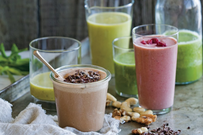 4 Hormone Balancing Smoothies | FOOD MATTERS®