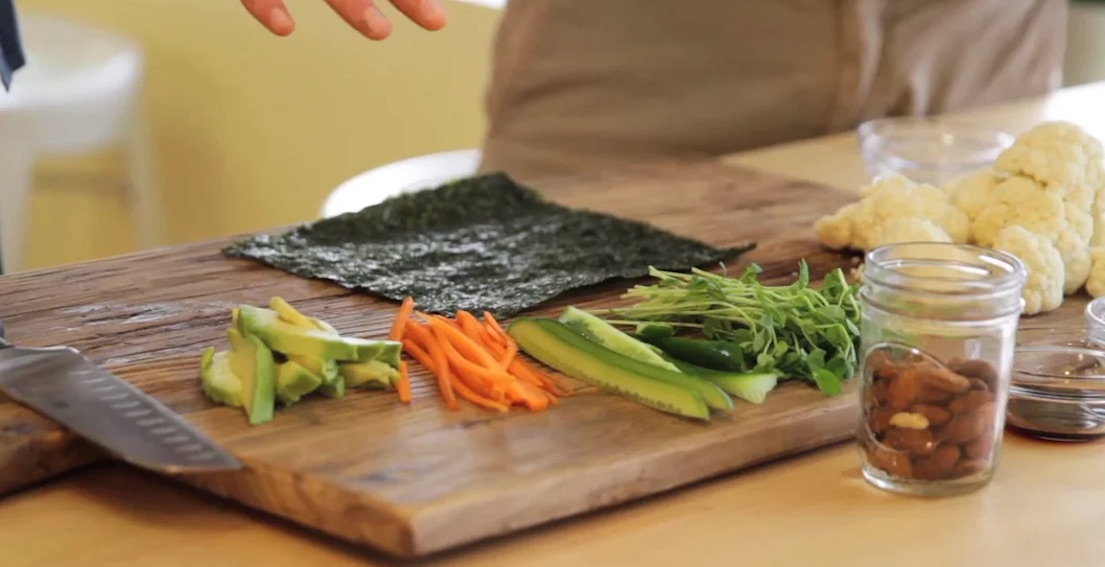Low-Carb Cauliflower Rice Sushi Recipe | FOOD MATTERS®