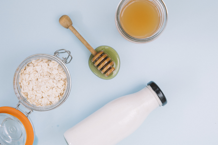 DIY Oatmeal Face Mask: So Good You Can Almost Eat It | FOOD MATTERS®