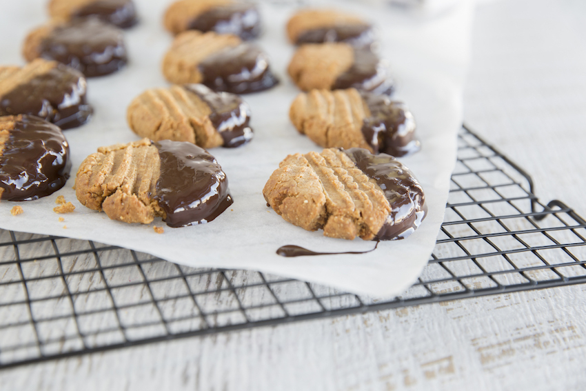 GlutenFree Peanut Butter Cookies FOOD MATTERS®